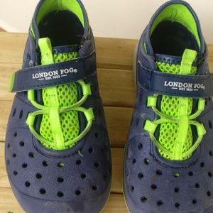 London Fog kid shoes